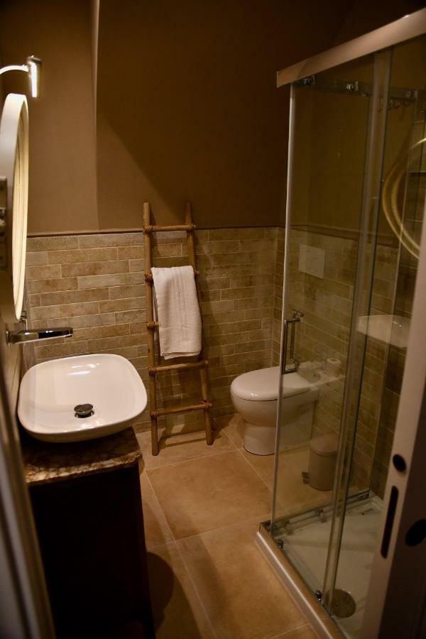 Le Stanze Del Borgo Hotel Nettuno Kültér fotó