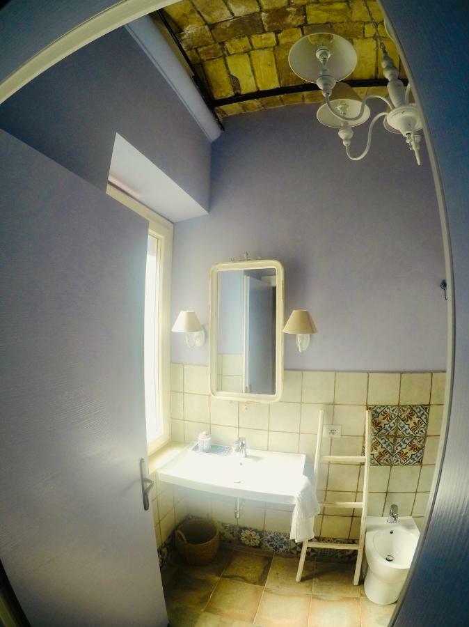 Le Stanze Del Borgo Hotel Nettuno Kültér fotó